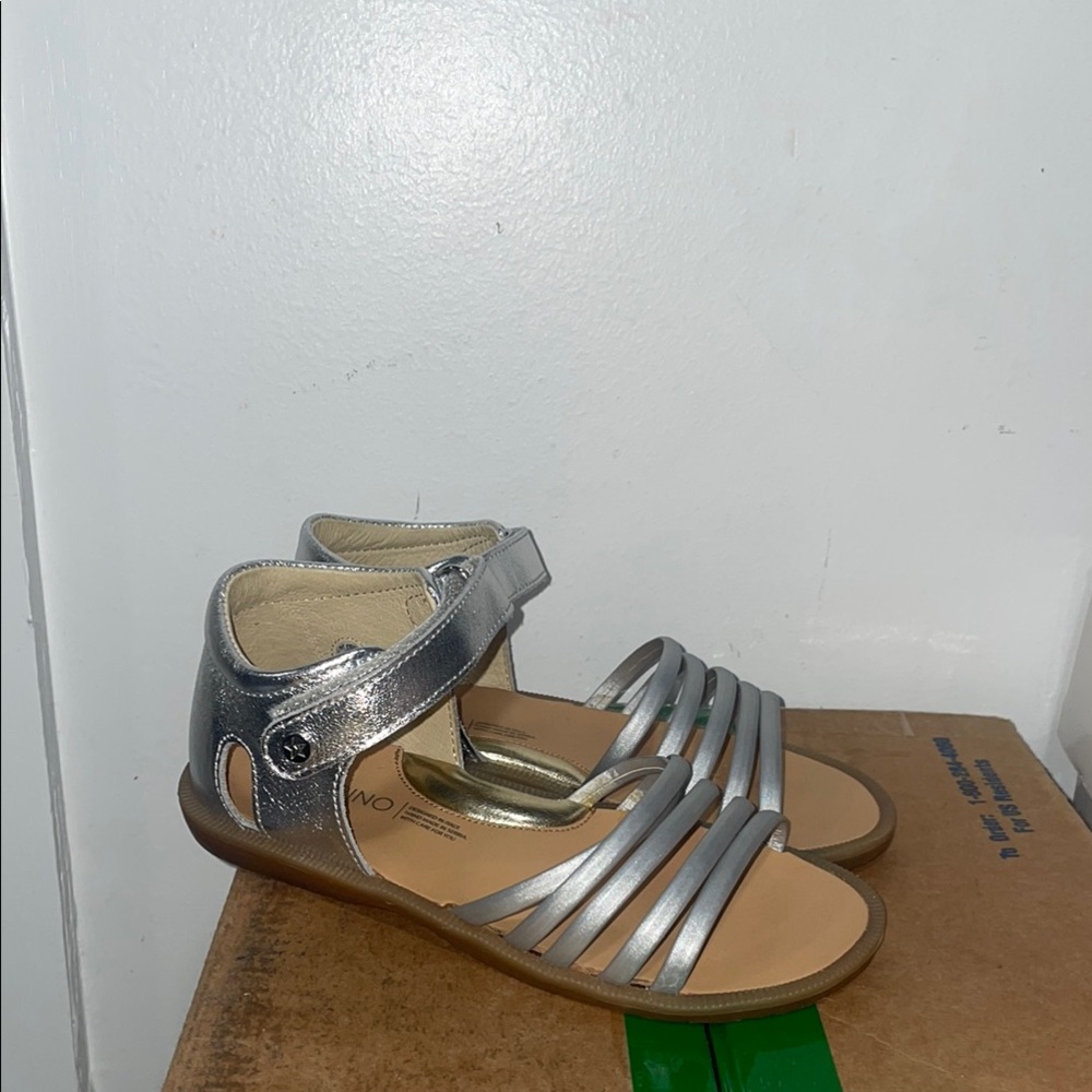 Naturino Kids Sandals size 28